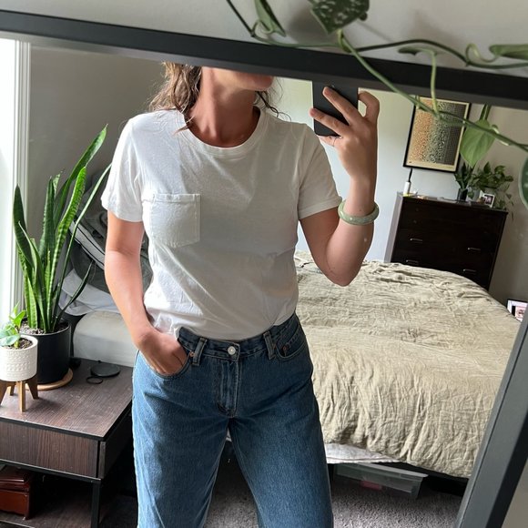 Everlane Tops - Everlane Basic White Pocket Tee Size Small